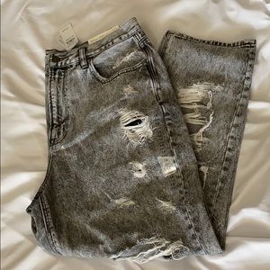American Eagle Acid Wash Mom Jeans